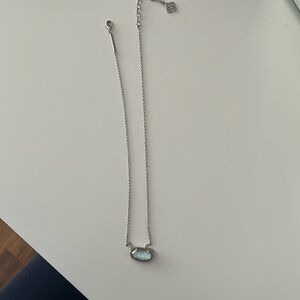 Kendra scott necklace